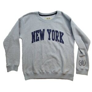 New York Popular Mens Grey Crewneck Sweatshirt Medium Embroidered Pullover
